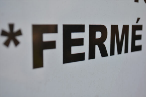 Fermé